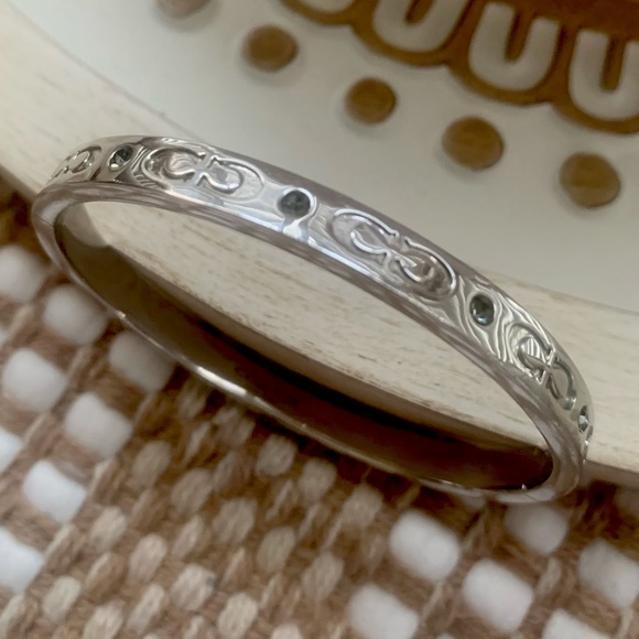Coach Silver Bangle Hinged Clasp Kissing C Silver - Picture 5 of 10